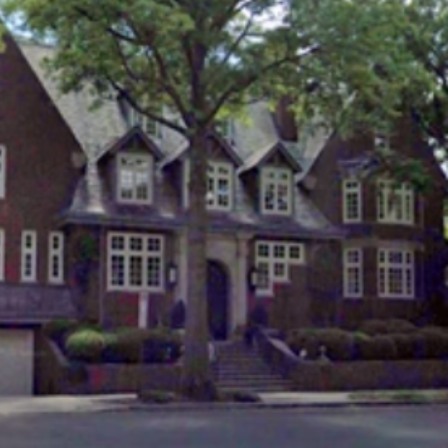 Maury Povich's one of the many houses in the United States.